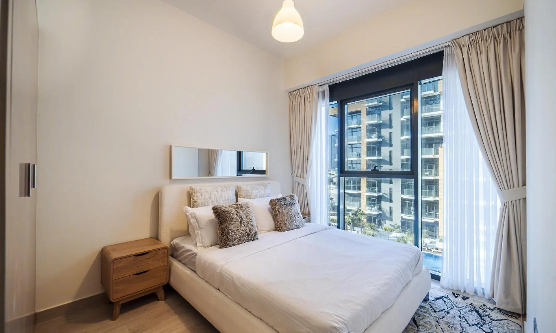Stylish 1 Bedroom Apartment In Meydan Dubai